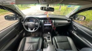 Xe Toyota Fortuner 2.4G 4x2 AT 2020