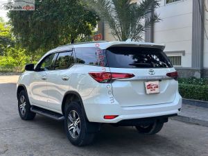 Xe Toyota Fortuner 2.4G 4x2 MT 2018