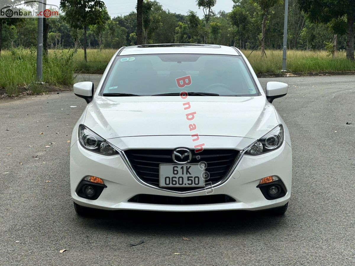 Mazda 3 1.5 AT 2015