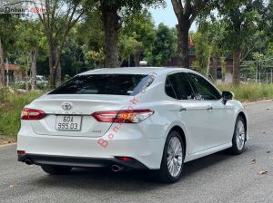 Xe Toyota Camry 2.5Q 2019