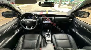 Xe Toyota Fortuner 2.4G 4x2 AT 2020