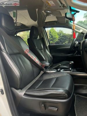 Xe Toyota Fortuner 2.4G 4x2 AT 2021