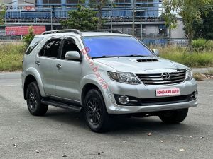 Xe Toyota Fortuner 2.5G 2015