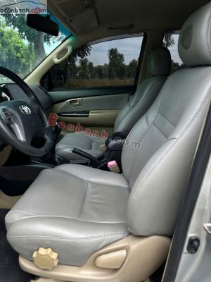 Xe Toyota Fortuner 2.5G 2015