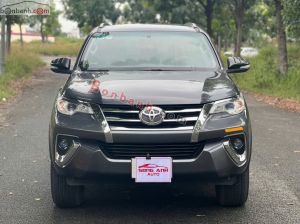 Xe Toyota Fortuner 2.7V 4x2 AT 2016