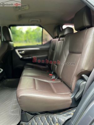 Xe Toyota Fortuner 2.7V 4x2 AT 2016