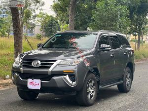 Xe Toyota Fortuner 2.7V 4x2 AT 2016