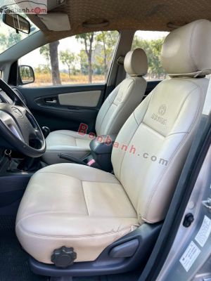 Xe Toyota Innova 2.0E 2013