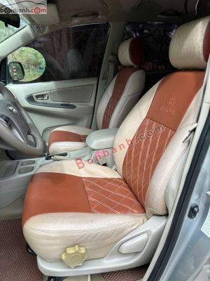 Xe Toyota Innova 2.0G 2013