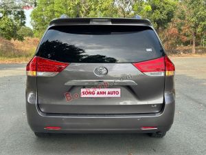 Xe Toyota Sienna LE 3.5 2010