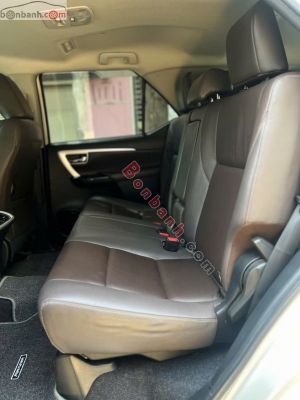Xe Toyota Fortuner 2.4G 4x2 AT 2020