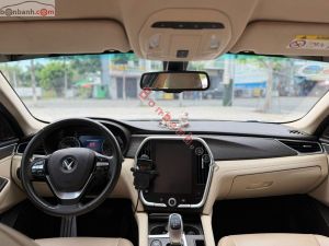 Xe VinFast Lux A 2.0 Premium 2.0 AT 2021