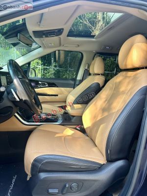 Xe Kia Carnival Signature 2.2D 2021
