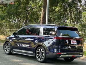 Xe Kia Carnival Signature 2.2D 2021
