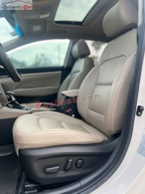 Xe Hyundai Elantra 2.0 AT 2019