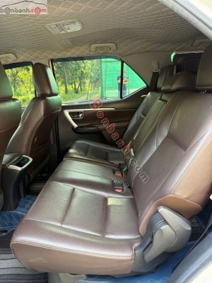 Xe Toyota Fortuner 2.7V 4x2 AT 2020