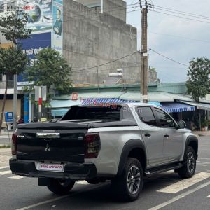 Xe Mitsubishi Triton 4x4 AT Mivec 2019