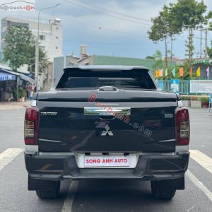 Xe Mitsubishi Triton 4x4 AT Mivec 2019