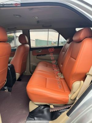 Xe Toyota Fortuner 2.5G 2015
