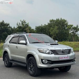 Xe Toyota Fortuner 2.5G 2015