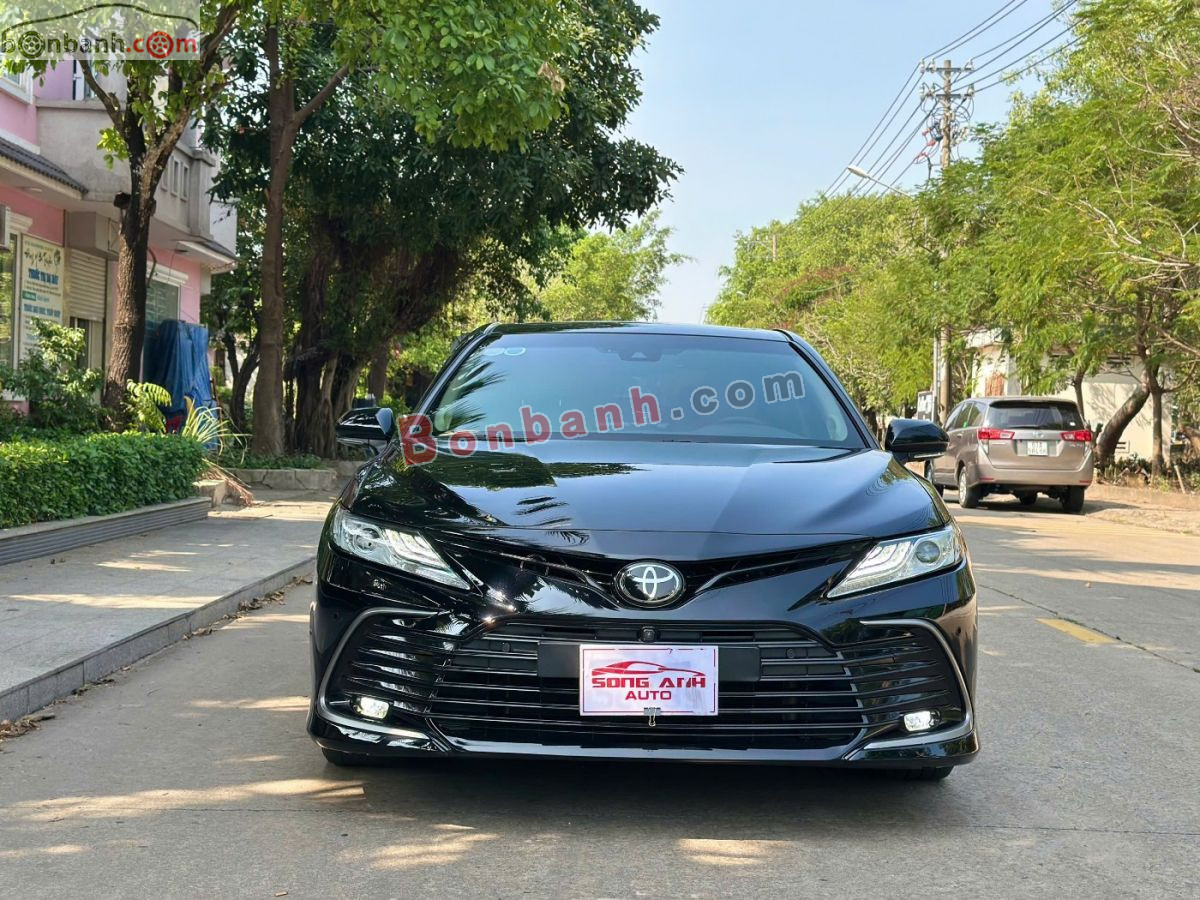 Toyota Camry 2.5Q 2022