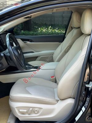 Xe Toyota Camry 2.5Q 2022