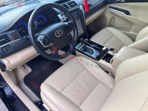 Xe Toyota Camry 2.0E 2017