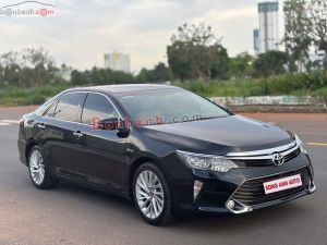 Xe Toyota Camry 2.0E 2017