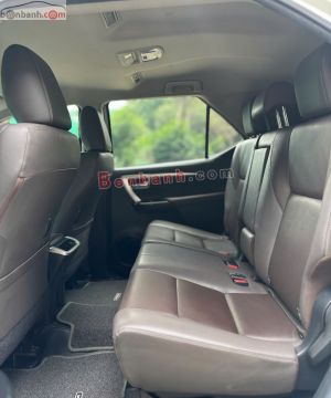 Xe Toyota Fortuner 2.7V 4x2 AT TRD 2019