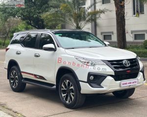 Xe Toyota Fortuner 2.7V 4x2 AT TRD 2019