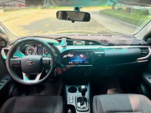 Xe Toyota Hilux 2.4L 4x2 AT 2024