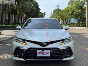 Xe Toyota Camry 2.0Q 2022