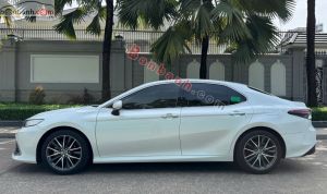 Xe Toyota Camry 2.0Q 2022