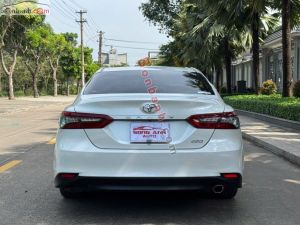 Xe Toyota Camry 2.0Q 2022