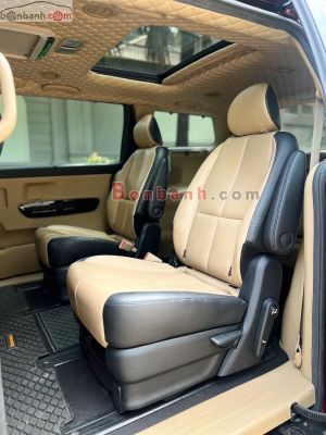 Xe Kia Sedona 3.3L GATH 2016