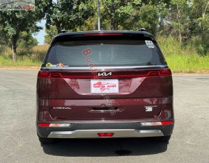 Xe Kia Carnival Signature 2.2D 2022