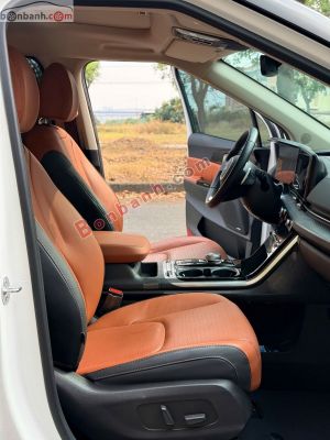 Xe Kia Carnival Signature 2.2D 2023