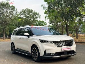 Xe Kia Carnival Signature 2.2D 2023