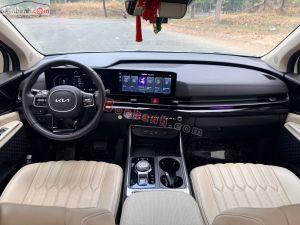 Xe Kia Carnival Signature 2.2D 2024