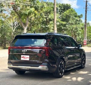 Xe Kia Carnival Signature 2.2D 2025
