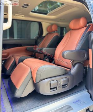 Xe Kia Carnival Signature 2.2D 2025