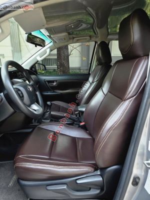Xe Toyota Fortuner 2.4G 4x2 MT 2019