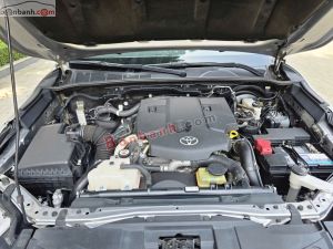 Xe Toyota Fortuner 2.4G 4x2 MT 2019