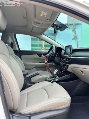 Xe Kia Cerato 1.6 AT Luxury 2021