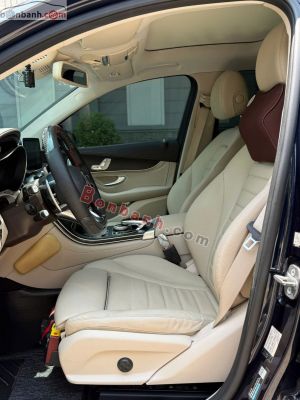 Xe Mercedes Benz GLC 300 4Matic 2017