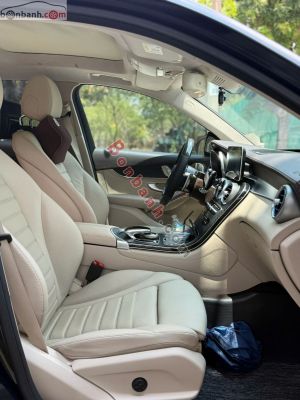 Xe Mercedes Benz GLC 300 4Matic 2017