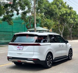 Xe Kia Carnival Signature 2.2D 2023