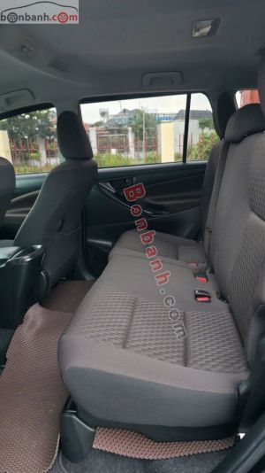 Xe Toyota Innova E 2.0 MT 2021