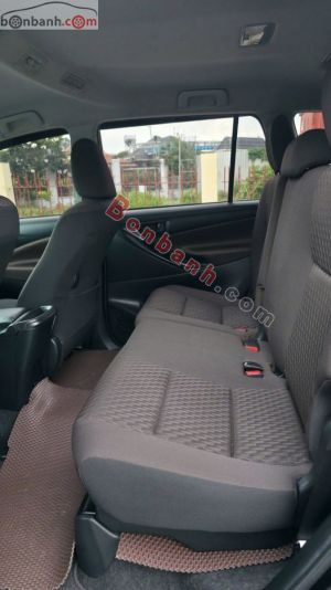 Xe Toyota Innova E 2.0 MT 2021